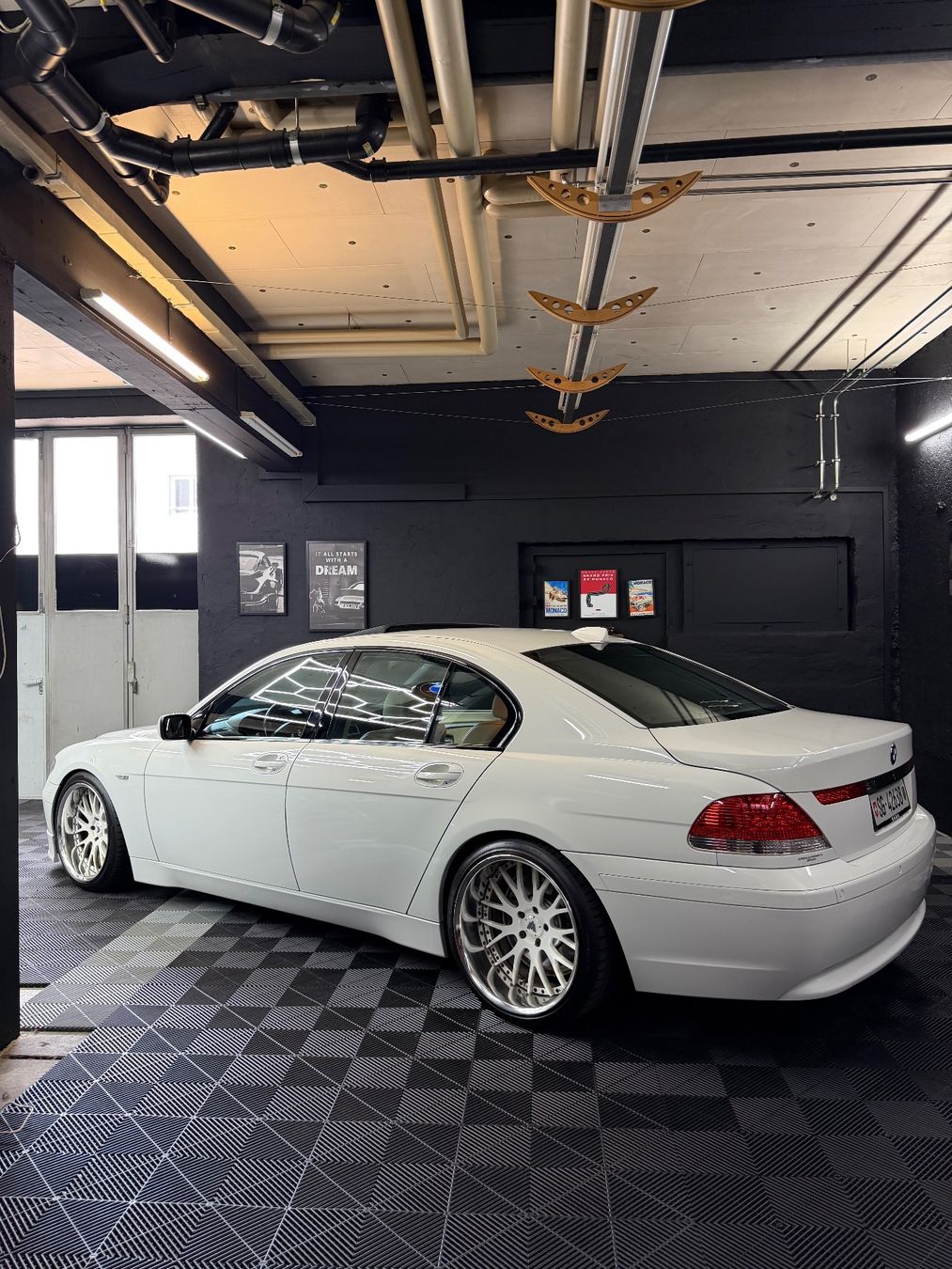 BMW Autos: BMW 735i E65 – D'occasion à Bronschhofen par SezoCarsector 2