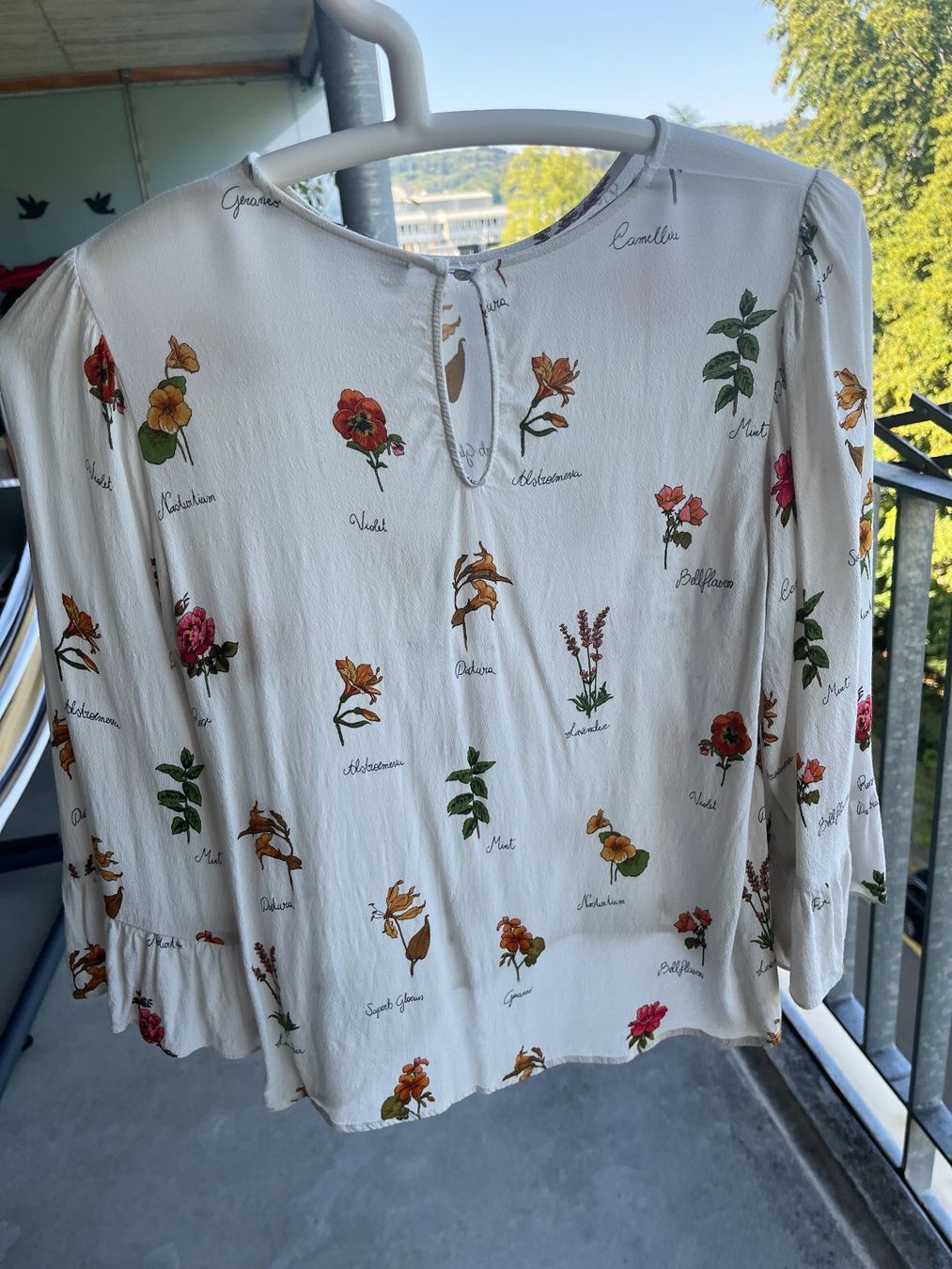 Zara Camicette: Boho Hemd Blumen Zara; Versand 2 Fr. – Usato da Zürich venduto da maral787 2