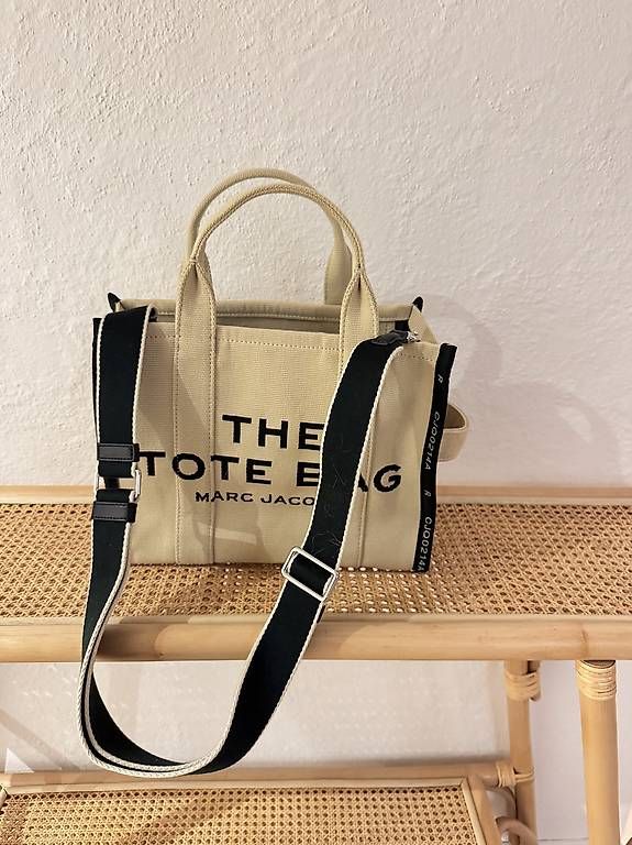 Taschen für Damen: Marc Jacobs Tote Bag  – Gebraucht aus Rümlang von des_qg77