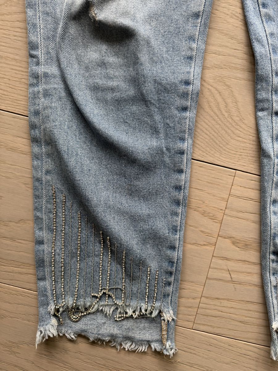 Zara Jeans: Jean Zara taille haute franges perles Taille-32 – Gebraucht aus Genève von rom_8nwv 1