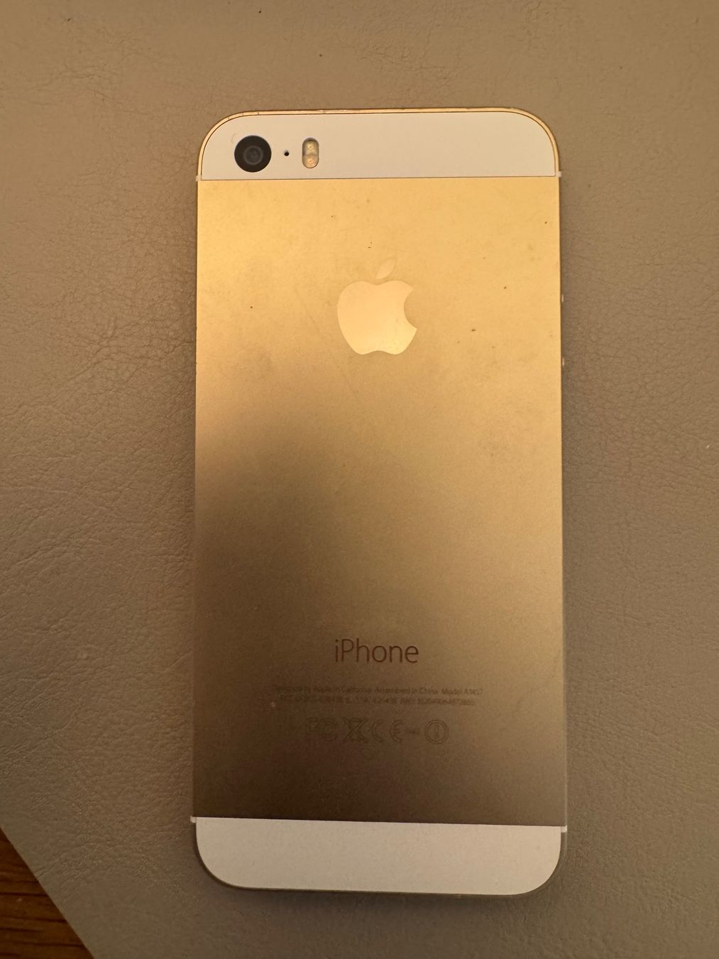 Apple Portables: iPhone 5S – Défectueux à Adliswil par Busys 1