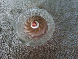 Süsse Torte mit Glasschale,antik,Handarbeit, fürs Puppenhaus