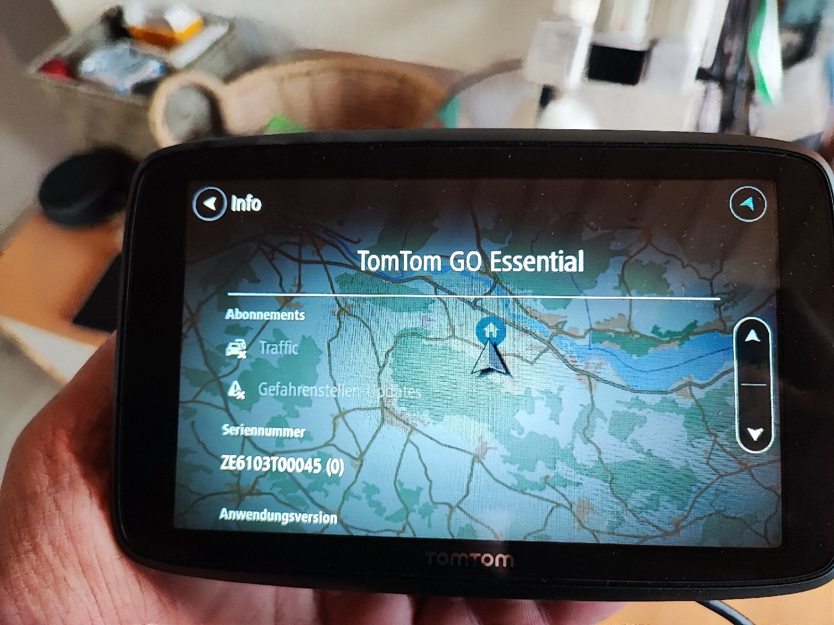 Tomtom Navigatori: TomTom Go Essential Navigationssystem - Top Zustand! – Usato da kaltenbach venduto da western4 1