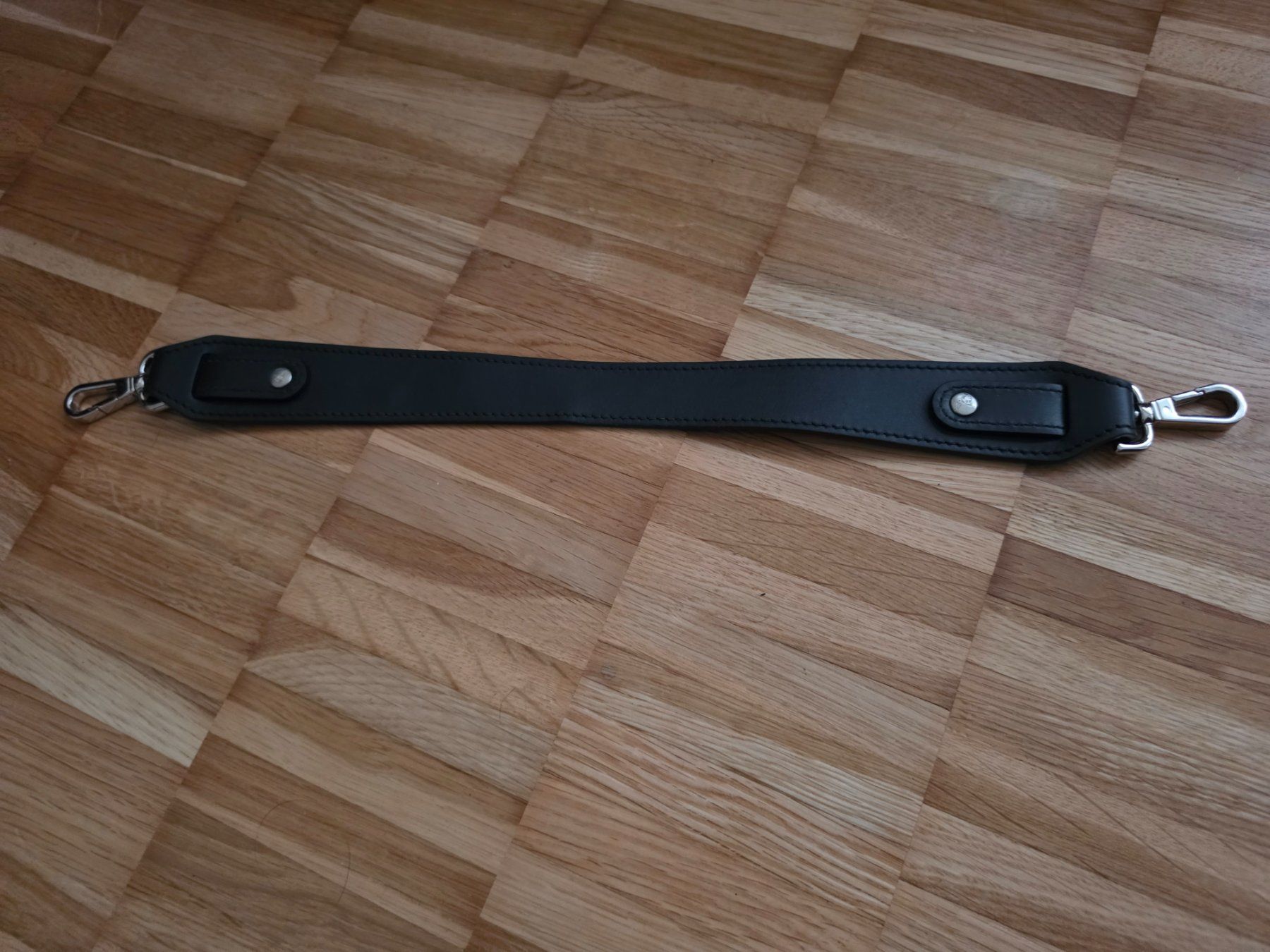 Maison Mollerus Sonstige Kleidung & Accessoires: Maison Mollerus Taschenhenkel Goofy – Gebraucht aus Zürich von Sokaina 2