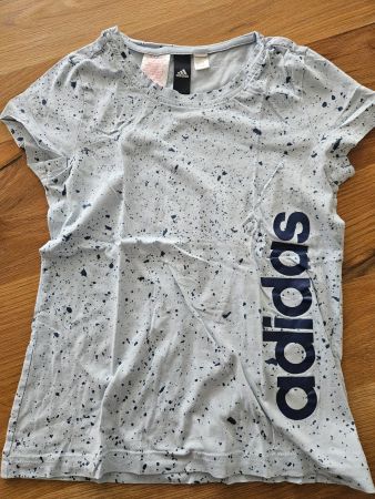 Adidas Tshirt hellblau Gr. 140