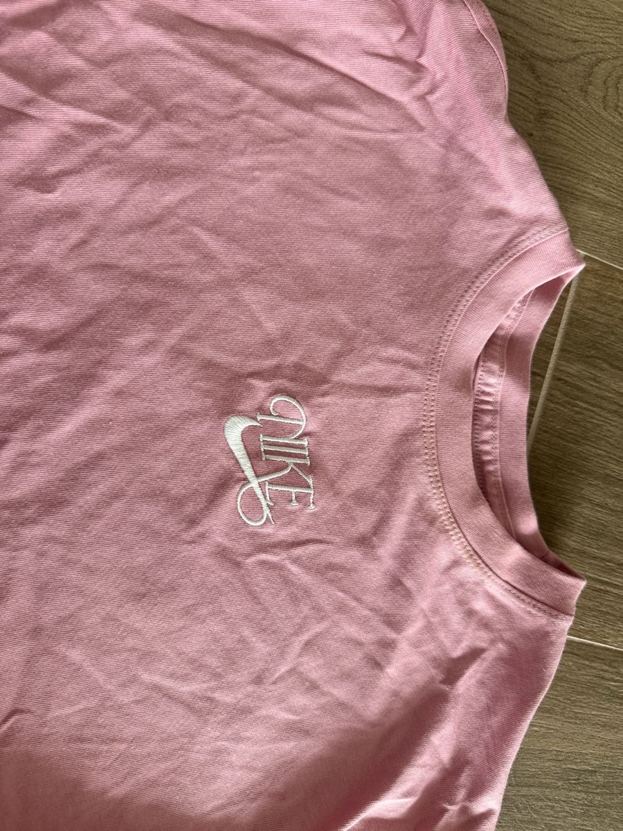 Nike Top: Nike crop top – Usato da Zürich venduto da Bellinka23 2