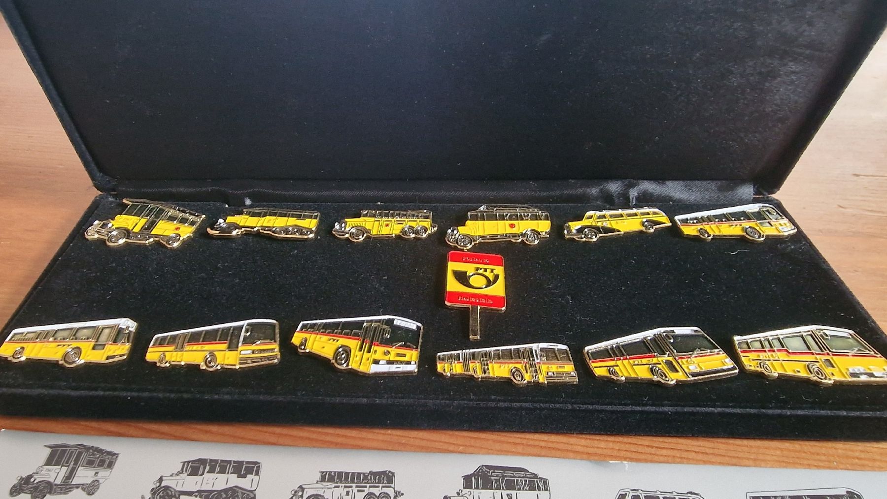 Plaketten & Abzeichen: Seltene PTT Postauto Pin Sammlung – Gebraucht aus Chur von Jotty 4