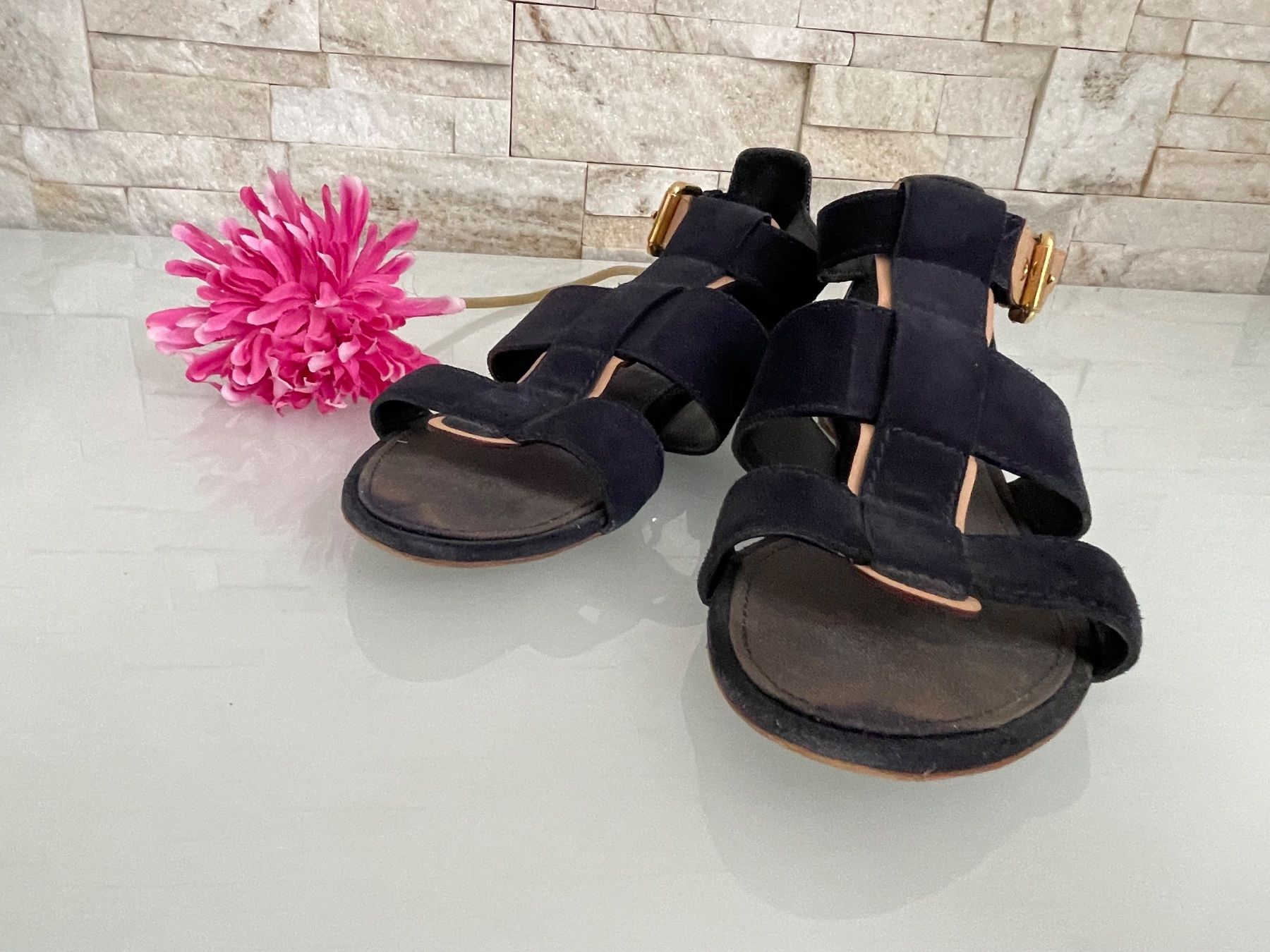 Louis Vuitton Scarpe da donna: Louis Vuitton Sandalen - 373 – Usato da Hittnau venduto da LuxAndMore