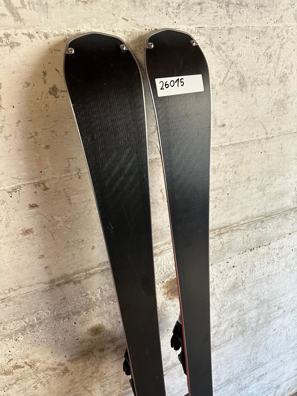 Fischer Sci: Fischer The Curv Ski 150CM – Usato da Emmenbrücke venduto da karkarkar 4