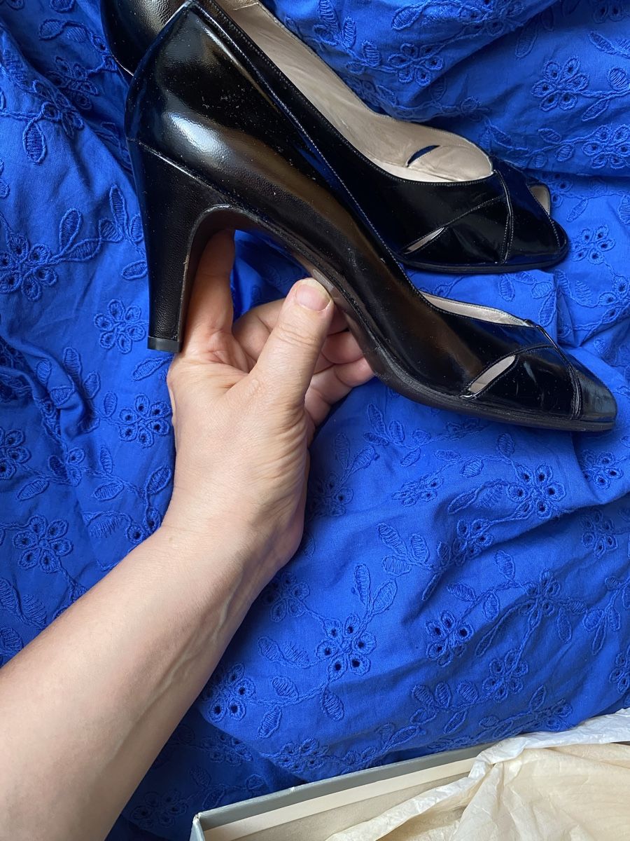 Bally Scarpe da donna: Escarpins BALLY  vernis noir 40,5 – Nuovo e nell'imballaggio originale da Geneve venduto da Monthoux13 3