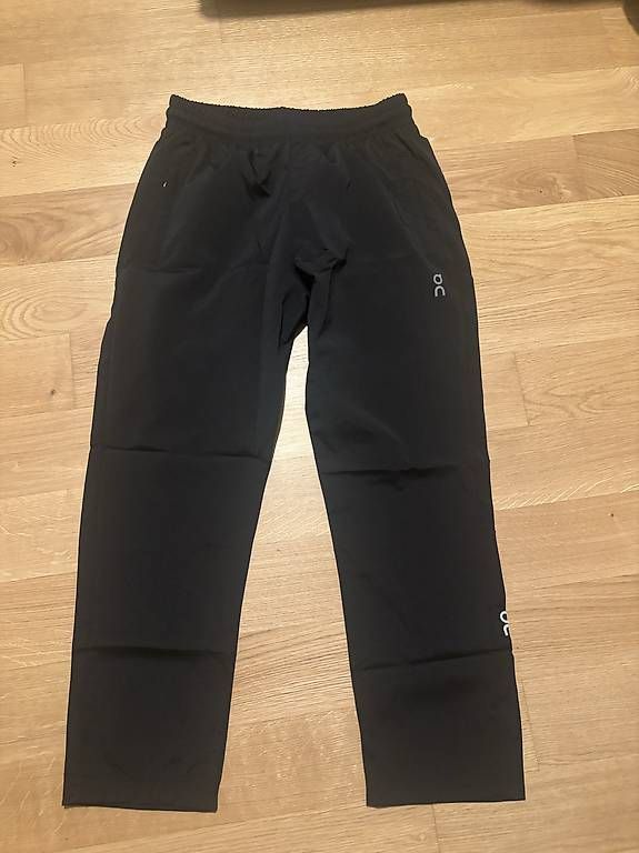Pantaloni: ON Runners – Nuovo e nell'imballaggio originale da Kriens venduto da izz_zqs7