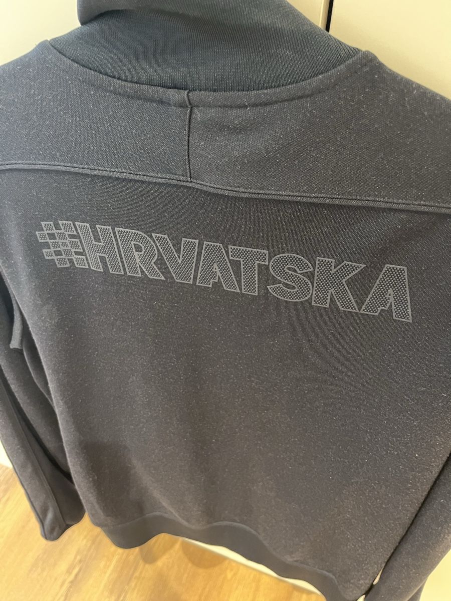 Nike Vestes: Kroatien Jacke Retro – D'occasion à Sursee par dok_bz9b 2