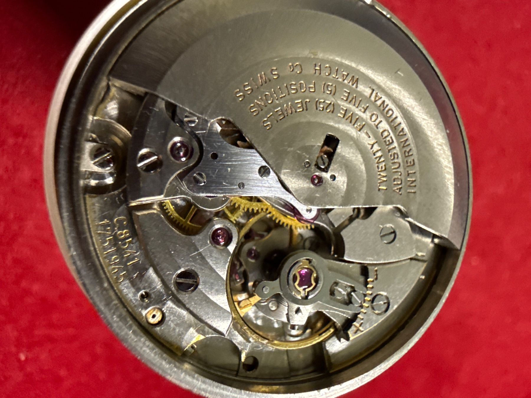 IWC Uhren: IWC Uhrwerk – Defekt aus Pfeffingen von Allhandelklgwatches 2