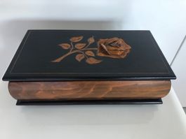 Schatulle aus Holz aus den 1940er Jahren