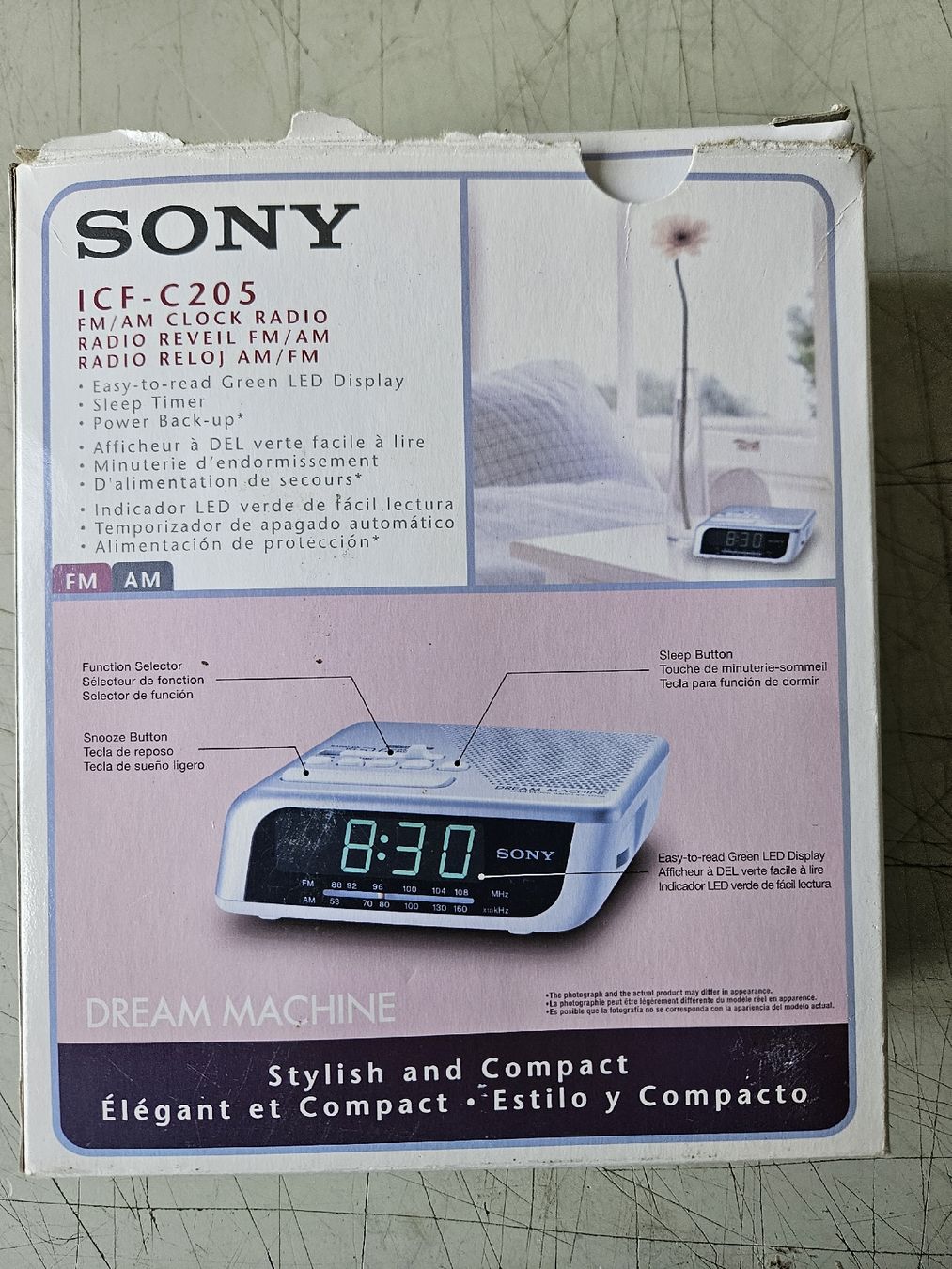 Sony Radio: FM/AC CLOCK RADIO,ab 9-. – Usato da Oberburg venduto da znas 1