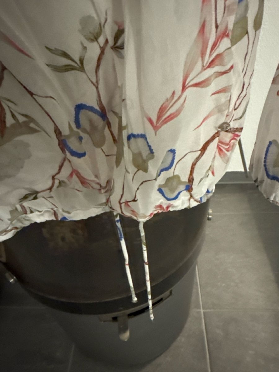 Nile Camicette: Nile Bluse, Gr. M, Sommerbluse mit Blumenmuster. – Usato da Niederscherli venduto da Doene0 3