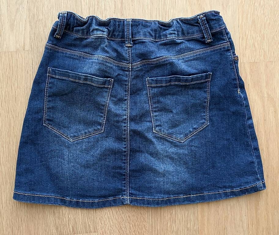 Vestiti & Gonne: Jeansrock Gr. 158 – Usato da Zürich venduto da nop4 1