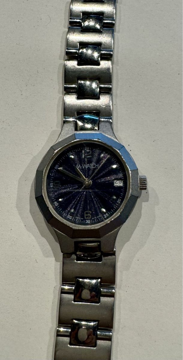 M-Watch Orologi: Damenuhr, Edelstahl – Usato da Balgach venduto da Pumuckl03 1