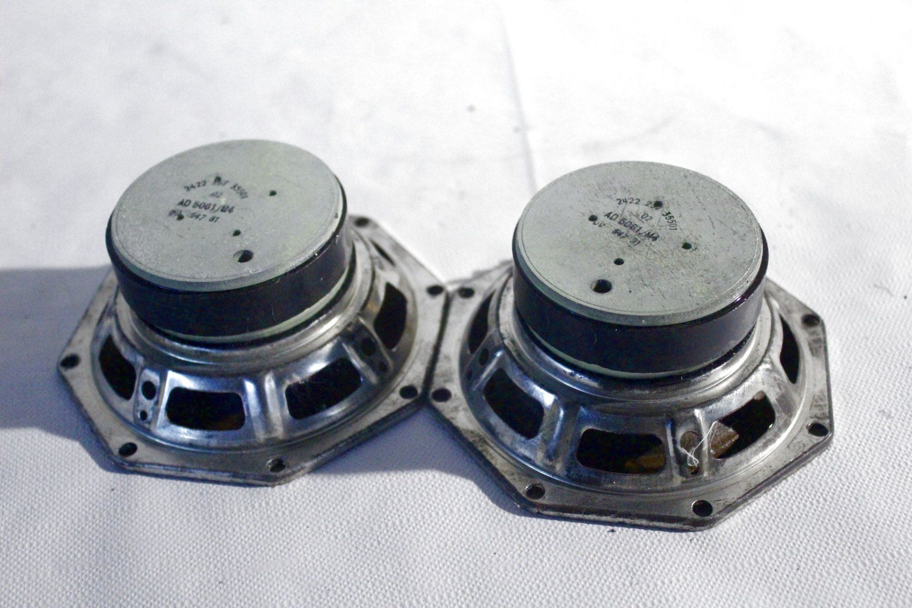 Philips Casse acustiche: 2x PHILIPS AD5061/M4 5 inch Octagonal Full Range Speakers – Usato da Bern venduto da kultiges 8