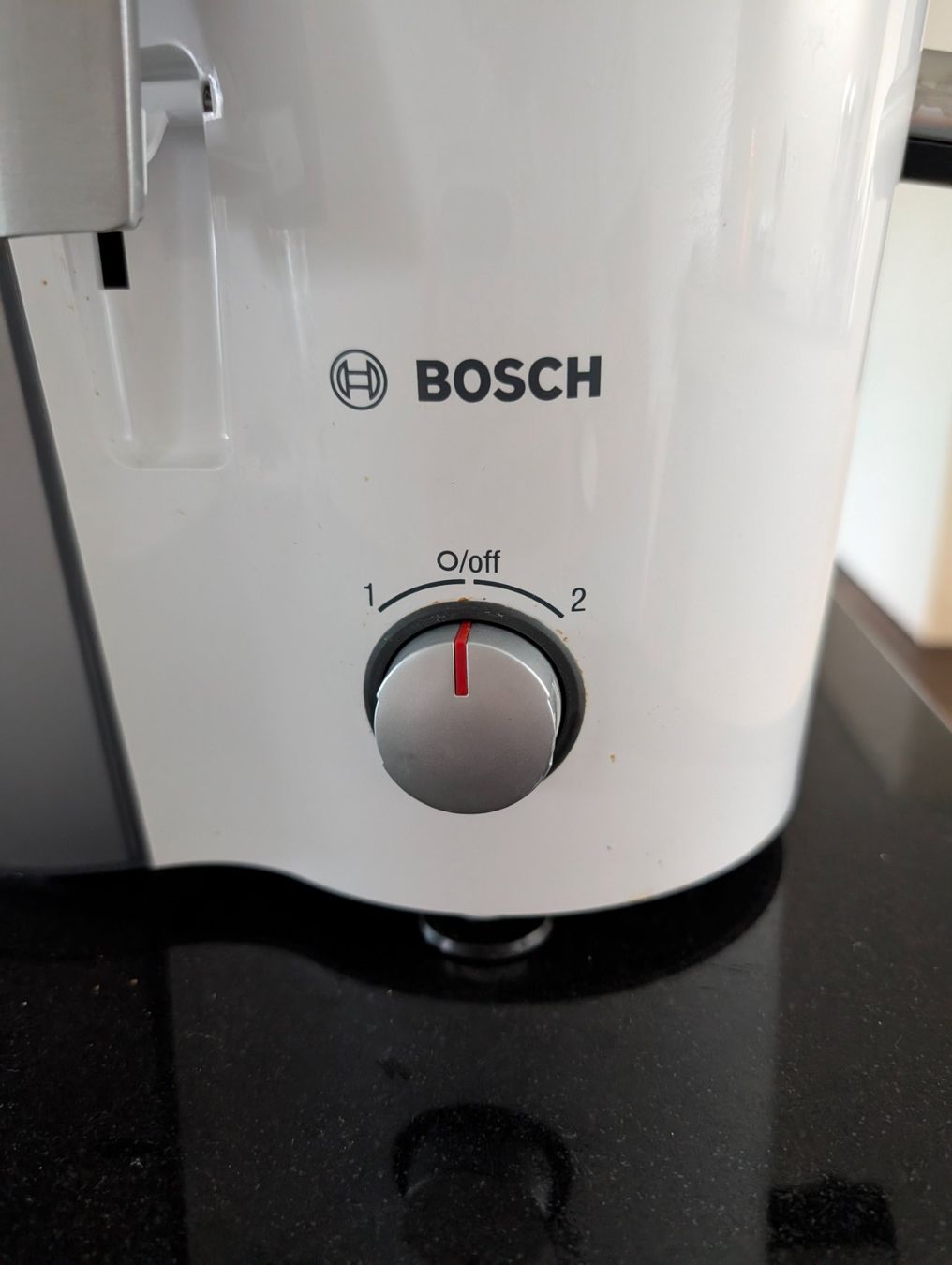 Bosch Küchengeräte: Bosch Entsafter VitaJuice 700 W – Gebraucht aus Zürich von alex19901 2