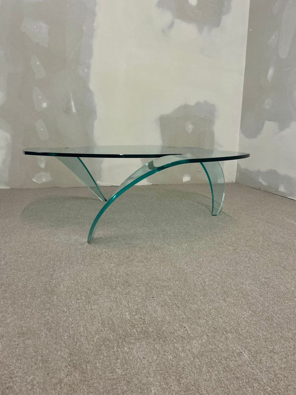 Tavoli: Design Glas Couchtisch Unikat Coffee Table Blickfang – Usato da Rickenbach ZH venduto da Der-Insider 6