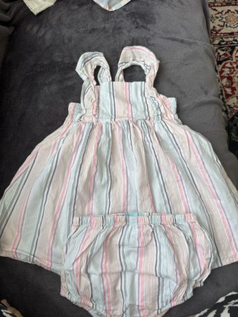  Oshkosh Sommerkleid Gr. 86 mit Höschen, wie neu!