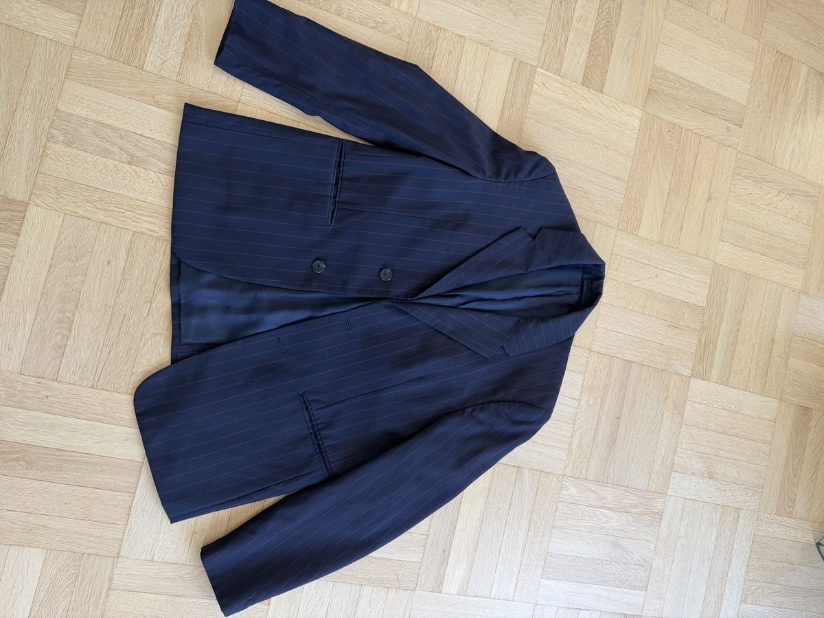 Prada Jacken: PRADA Blazer dunkelblau gestreift – Gebraucht aus St. Gallen von aenny1234