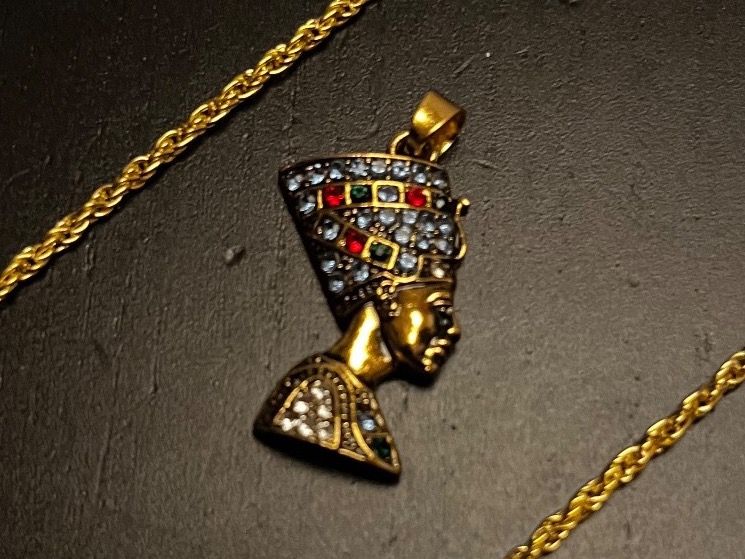 Anhänger: Amulett/Anhänger Nefertiti – Neu (gemäss Beschreibung) aus Gams von Mariawicca