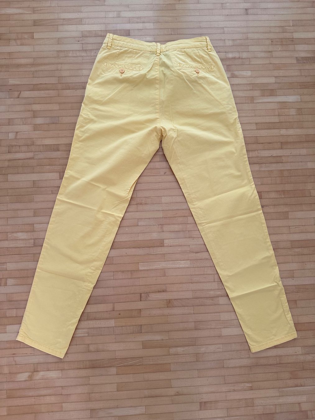Esprit Hosen: ESPRIT Chinos Hose Gr. 38 gelb – Gebraucht aus Würenlos von gtvlady_82 1