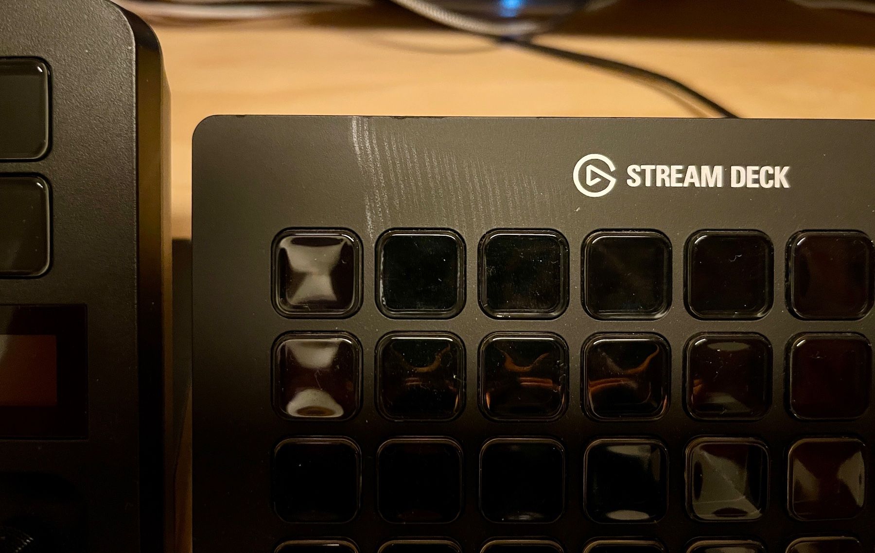 Tastiere: Elgato StreamDeck +, StreamDeck XL und USB-Hub – Usato da Affoltern am Albis venduto da awch101 1