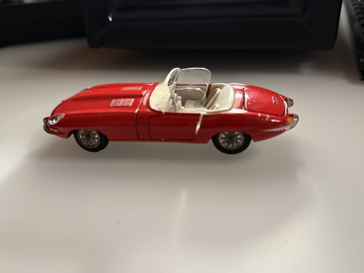 Tekno Modellautos: Tekno Jaguar Type E – Gebraucht aus Biel/Bienne von fxgindrat82