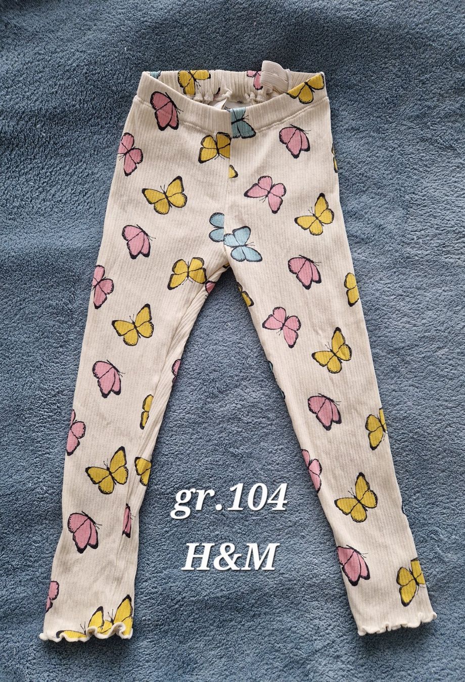 H&M Hosen: Leggings grösse 104 Schmetterling – Gebraucht aus Heimberg von Eleanor20