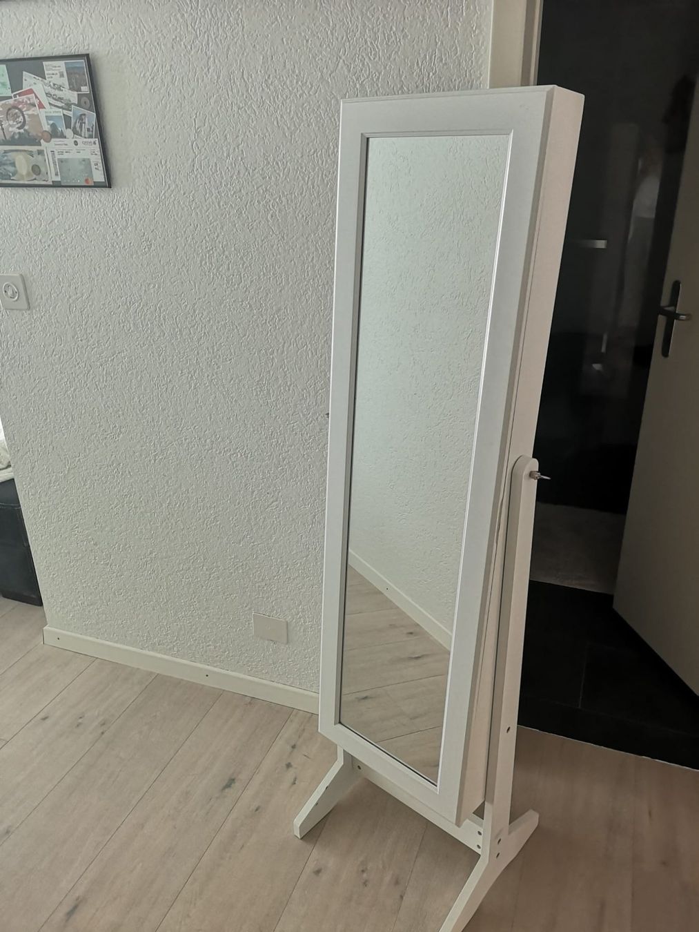 Specchi: Schmuckschrank mit Spiegel – Usato da Schliern b. Köniz venduto da casual_0