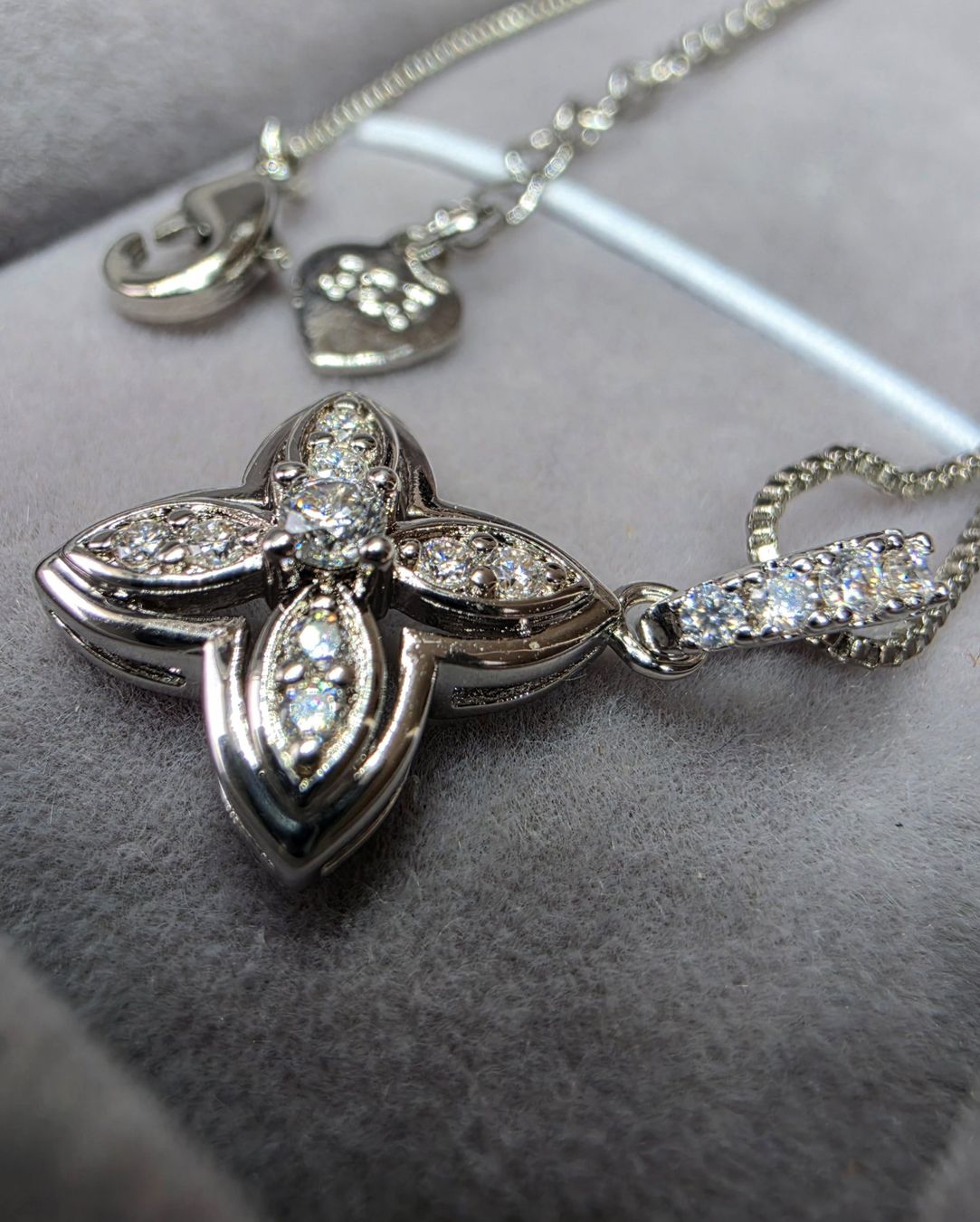 Catenine: Collier avec diamants de moissanite certifié GRA – Nuovo e nell'imballaggio originale da Reconvilier venduto da Tsma67 3