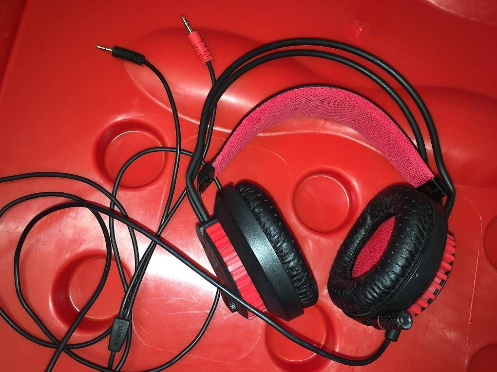 Casques audio: Philips PC Gaming Headset SHG8000/97 – D'occasion à Wollerau par nikeyyty 2