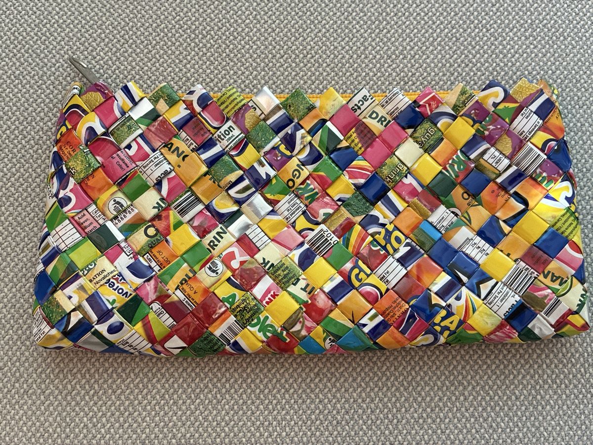 Borse: Candy Wrapper Purse, Upcycling Tasche – Nuovo (secondo la descrizione) da Zürich venduto da Sylvie0011