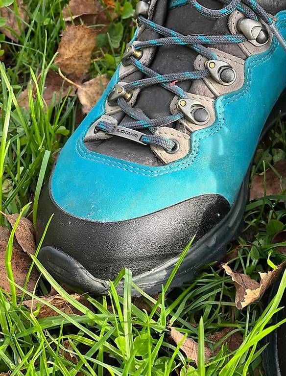Lowa Scarpe da donna: Lowa Trekking Schuhe – Usato da Recherswil venduto da snuba69 1