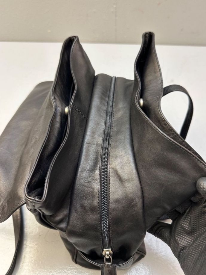 Taschen: HANDTASCHE  “ENNY” AB 1.- !!! – Gebraucht aus Zürich von wut_25df 8
