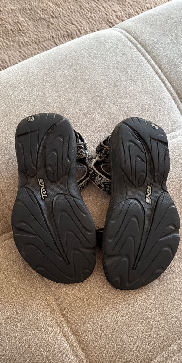 Teva Scarpe da donna: Sandalen TEVA – Usato da Niederurnen venduto da Castash 3