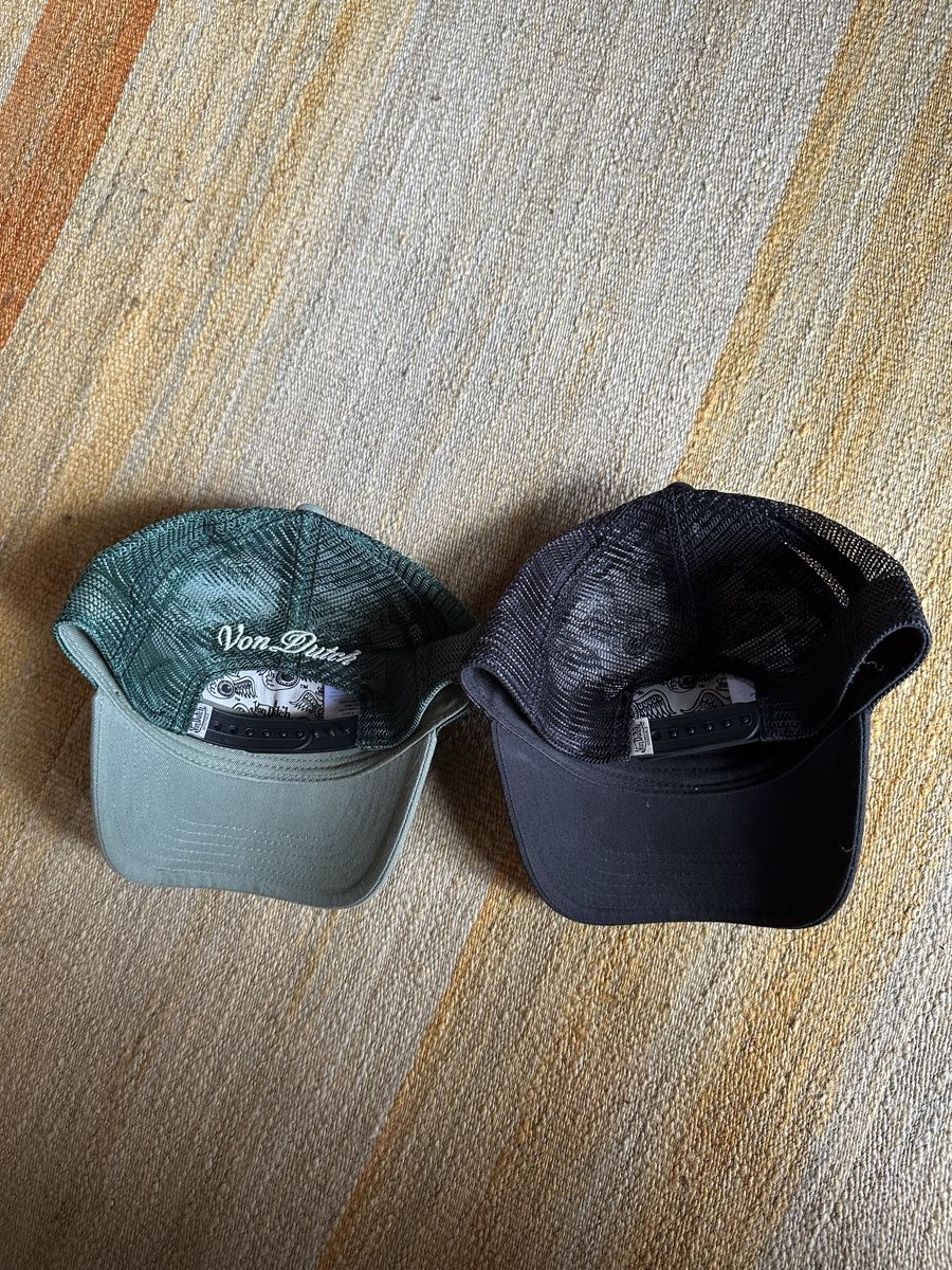 Copricapi, berretti & cappellini: 2x Von Dutch Hats  – Usato da Villars-Burquin venduto da Iliasso 1