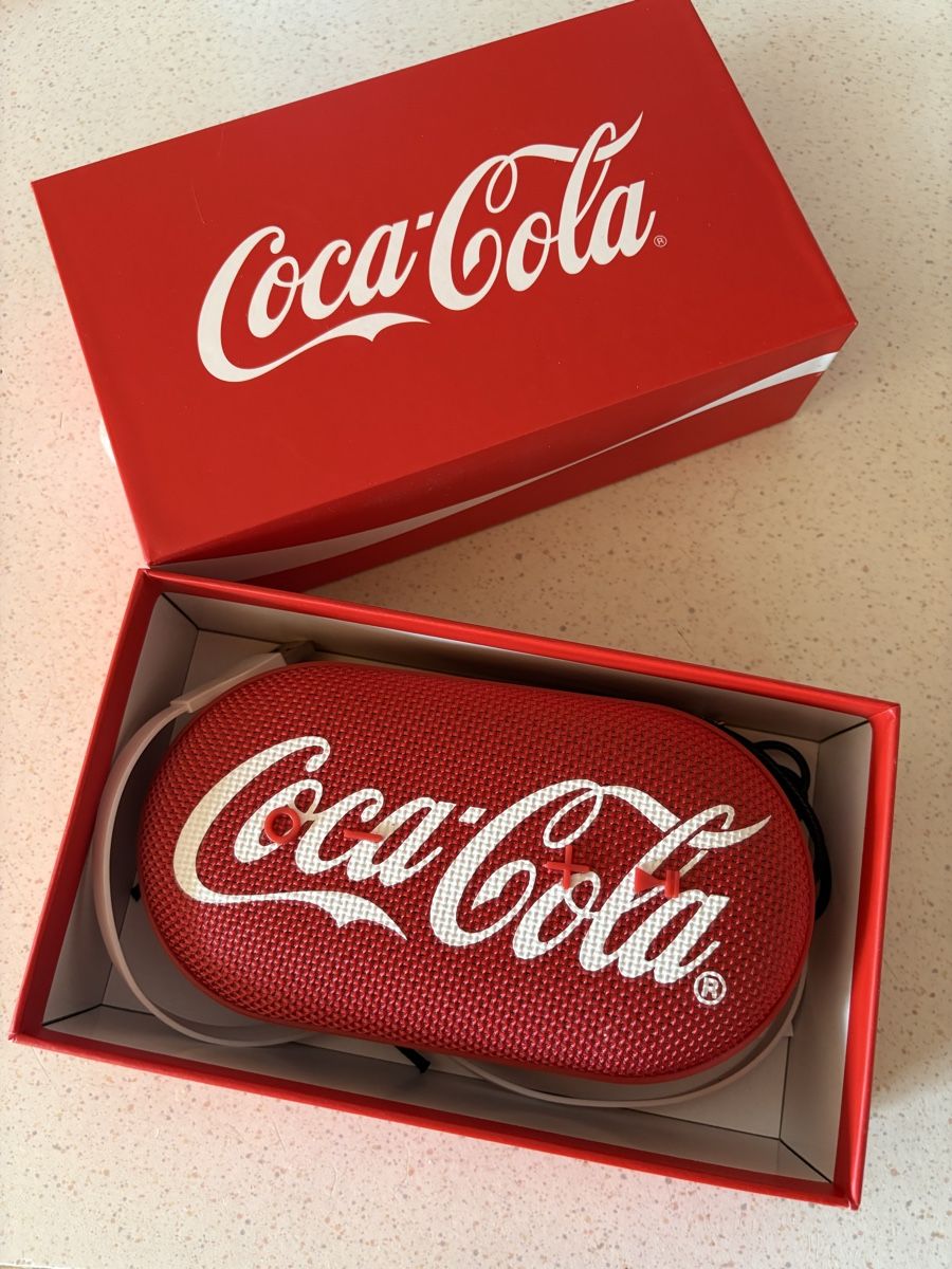 Haut-parleurs: Coca Cola Boombox Musikbox – D'occasion à Stäfa par Louder85