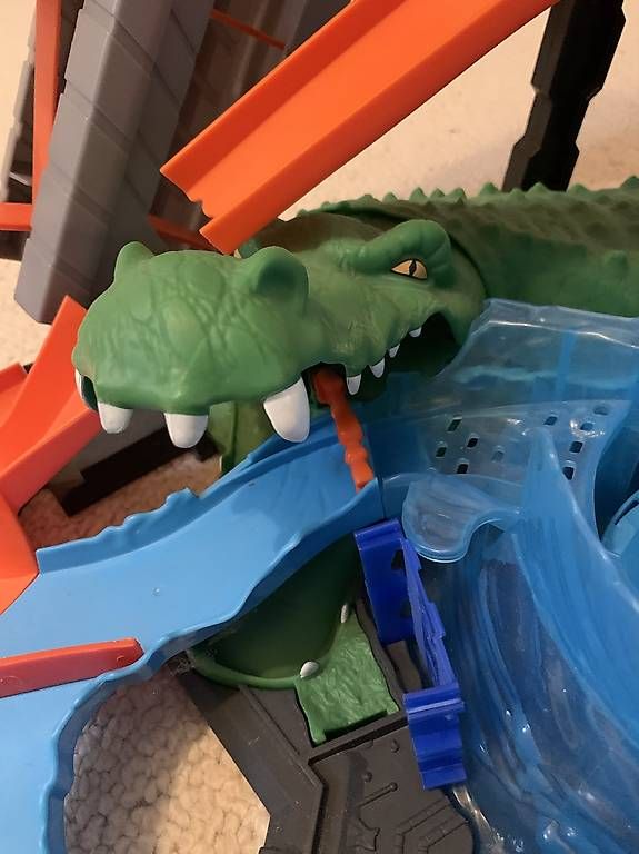 Piste: Circuit Hot Wheels Car Wash – Nuovo e nell'imballaggio originale da Genève venduto da steve-cyprien 1