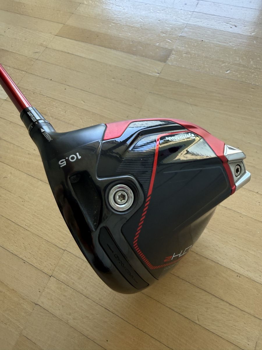 Taylor Made Clubs & Sets: Taylor Made Driver 10.5, RH, Regular, neuwertig  – D'occasion à Winterthur par denzler12 5