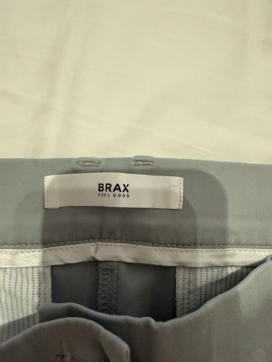 Pantaloni: Pantalon Brax gris  – Nuovo (secondo la descrizione) da Les Acacias venduto da A.cicc 1