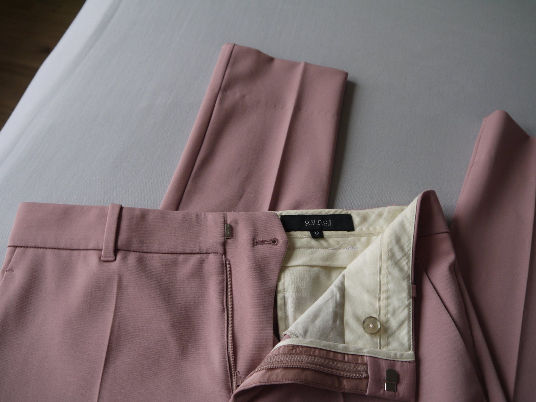 Gucci Pantaloni: GUCCI Hose aus Wolle,Seide, Elastan – Usato da Hagendorn venduto da Blaf 6