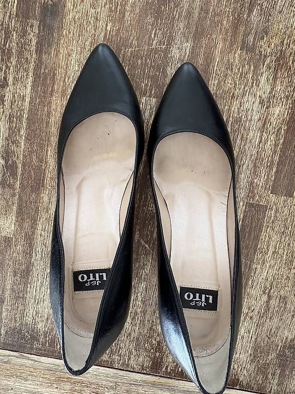Scarpe da donna: Damen Schuhen schwarz gr.38 – Usato da Hinwil venduto da camposlu 1