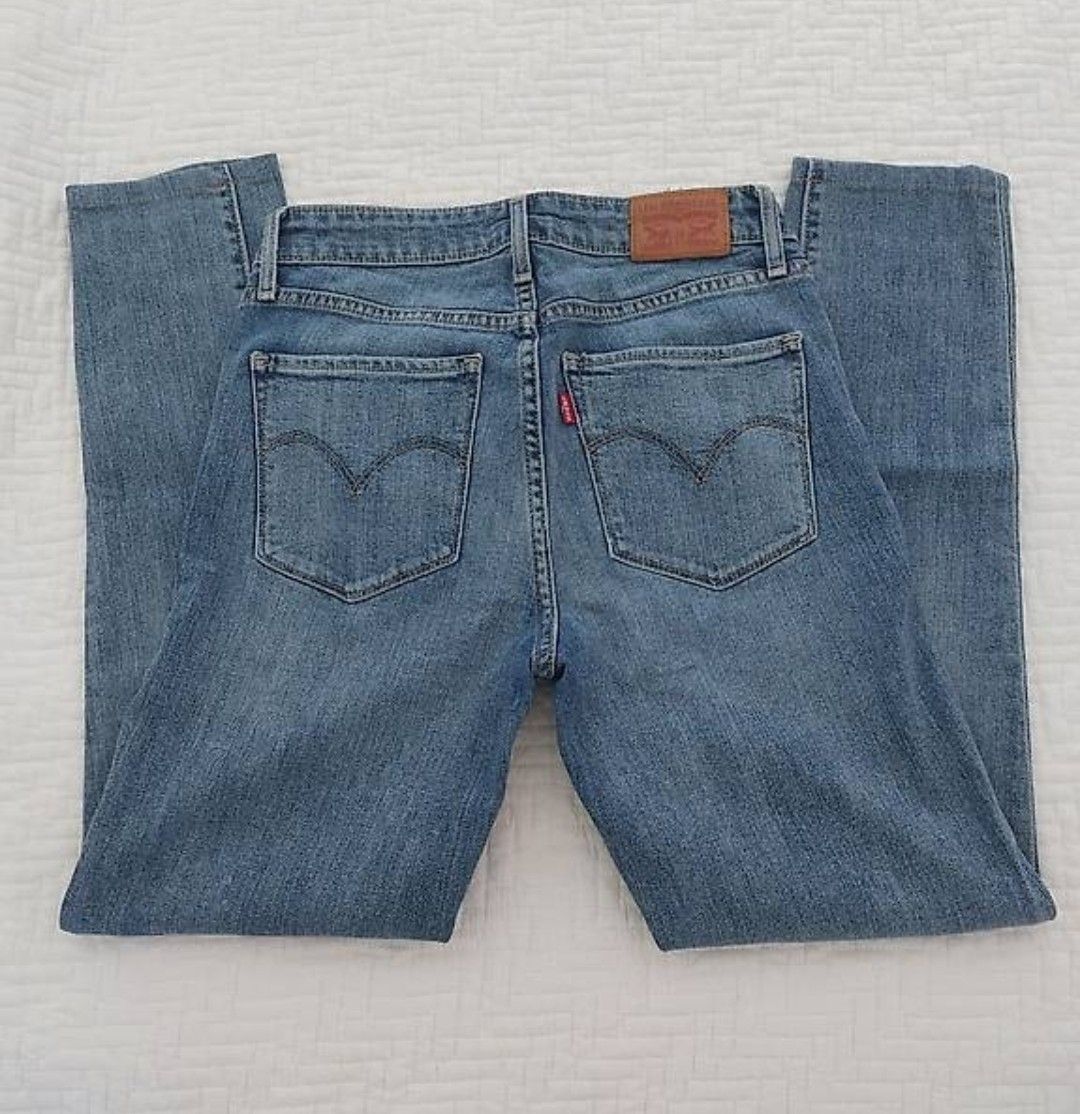 Levi's Jeans: Levis jeans – Neu (gemäss Beschreibung) aus Zürich von Babadermf 2