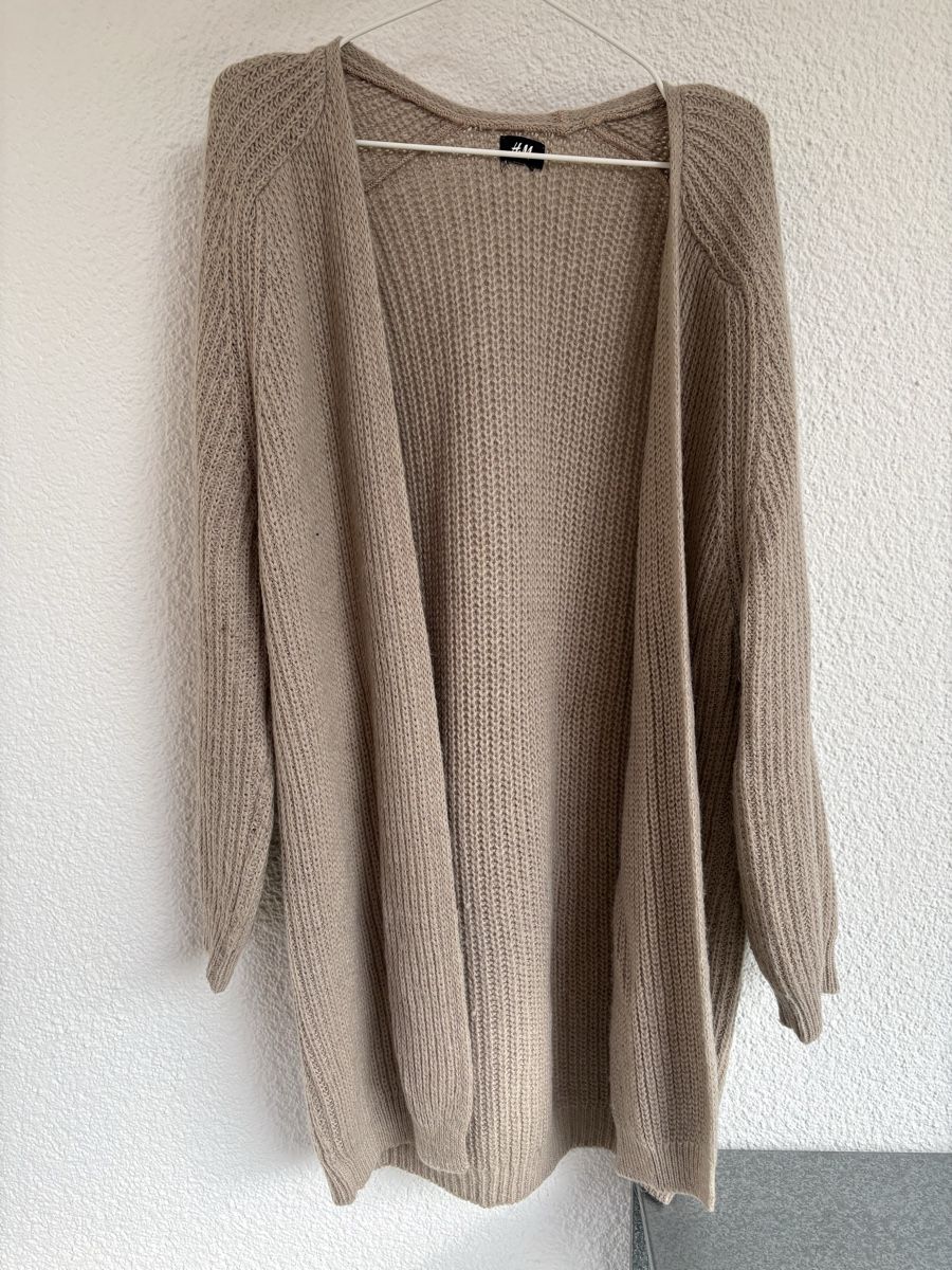 H&M Maglioni & Felpe: Beiger Cardigan | H&M – Usato da Zürich venduto da selii