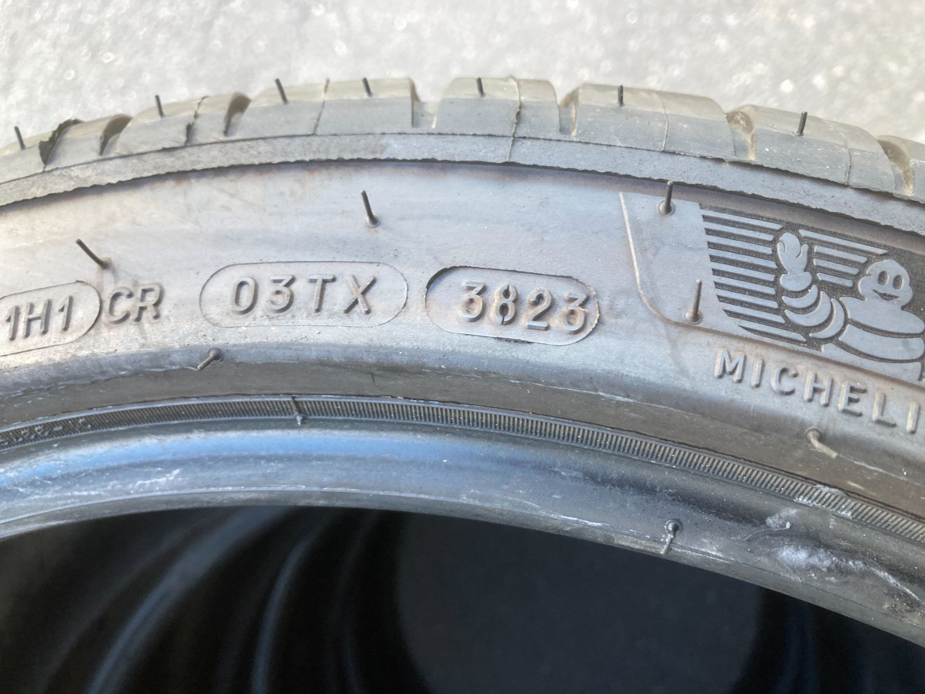 Michelin Pneumatici & Ruote complete: 225/40R18 Michelin Sommerpneu – Usato da Cham venduto da Cham6332 4