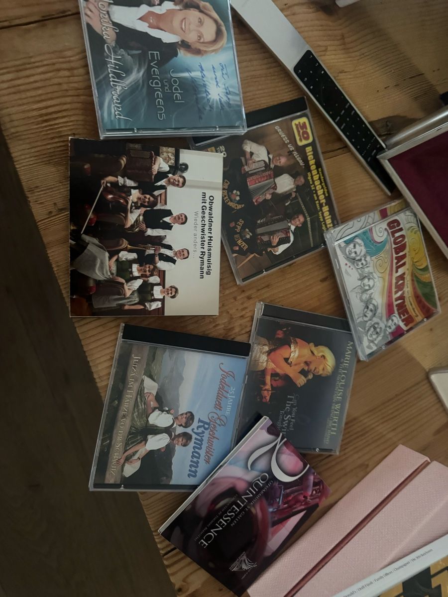 CD: CD 7 stück – Usato da Rickenbach SZ venduto da Montagmorgen12